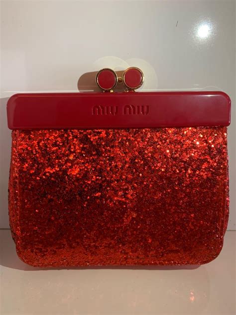 miu miu pouch pochette